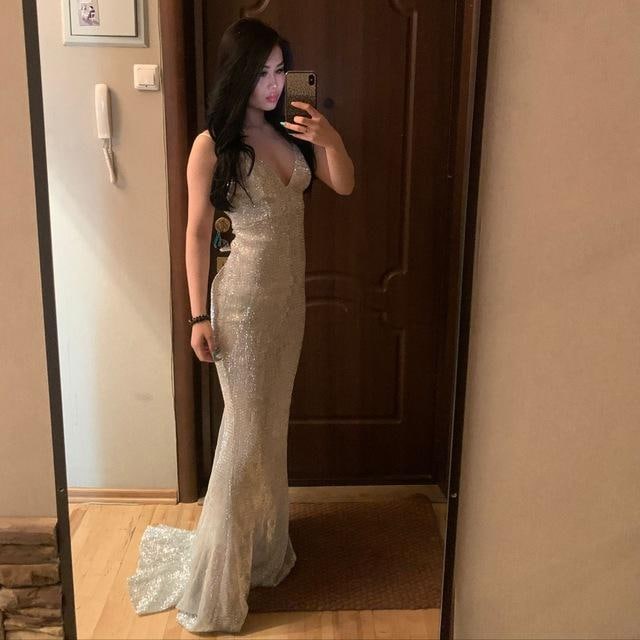 Aijan-in-a-white-dress